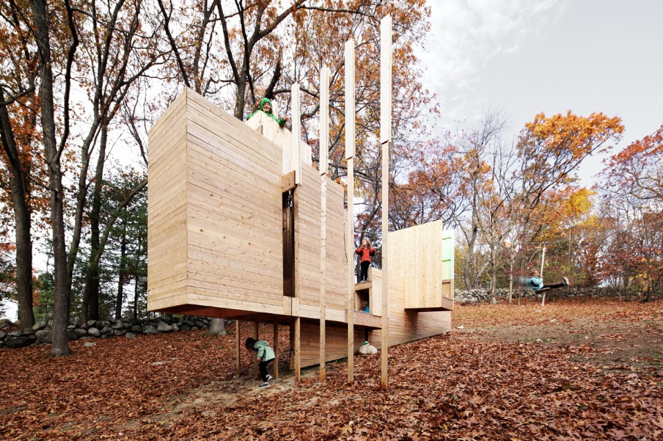 FIVE FIELDS PLAY STRUCTURE FIVE FIELDS PLAY STRUCTURE