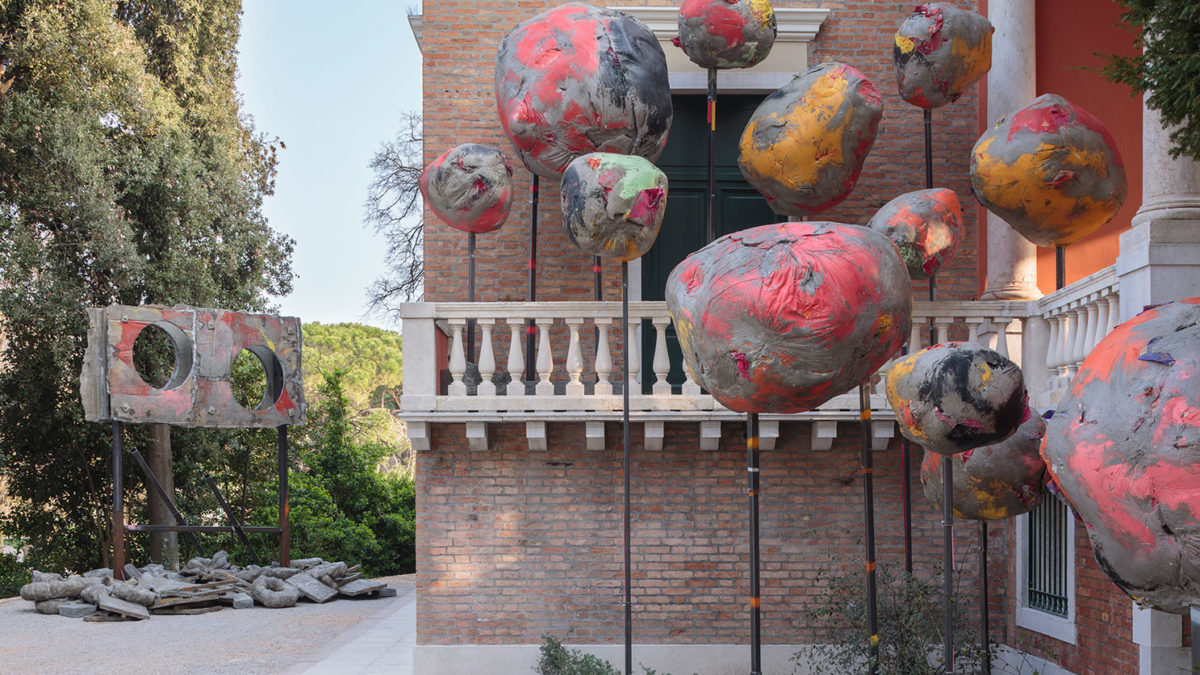 PHYLLIDA BARLOW PHYLLIDA BARLOW